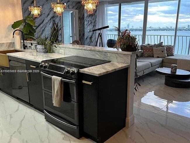 property at 7601 E Treasure Dr