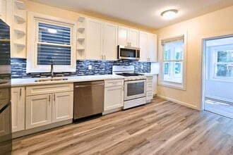 45 Gautier Ave in Jersey City, NJ - Building Photo - Building Photo