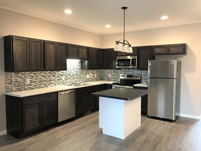 137 Linda Path in Eagle Lake, MN - Building Photo - Building Photo