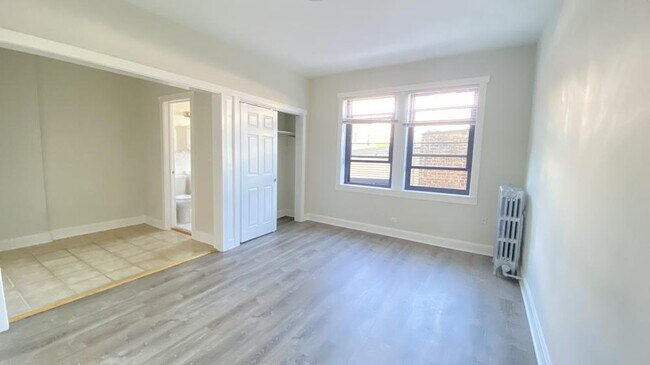 property at 839 W Sheridan Rd
