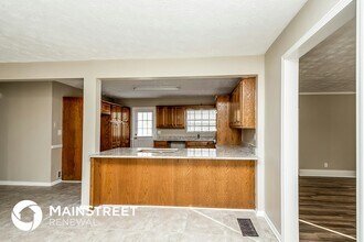 3835 Sunny Hill Dr in Loganville, GA - Foto de edificio - Building Photo