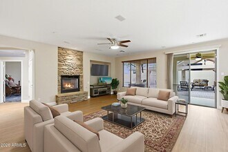 6206 W Buckhorn Trail in Phoenix, AZ - Building Photo - Building Photo