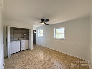 1928 Russell Ave in Charlotte, NC - Building Photo - Building Photo