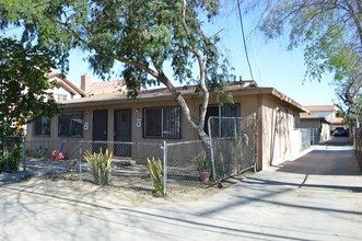 12025 Elliott Ave in El Monte, CA - Building Photo - Building Photo