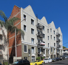 The Grand View Collection Apartments in Los Angeles, CA - Building Photo - Building Photo