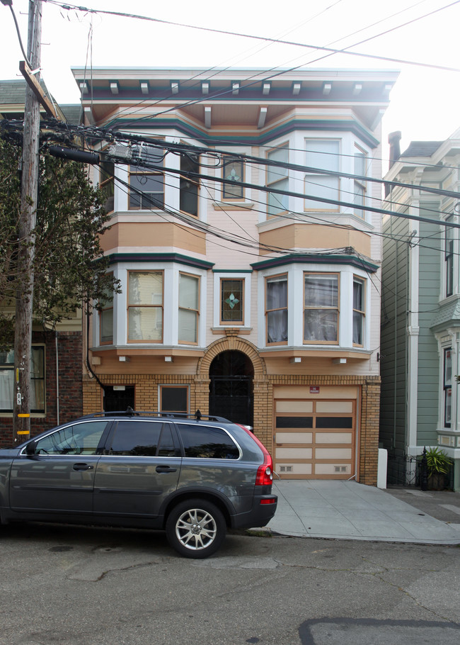 63 Douglass St in San Francisco, CA - Building Photo - Building Photo