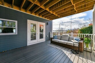 124 Coleridge St, Unit #1 in Boston, MA - Building Photo - Building Photo