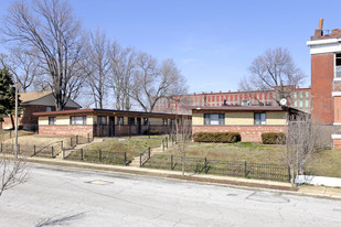 4147-4151 Blaine Ave Apartments