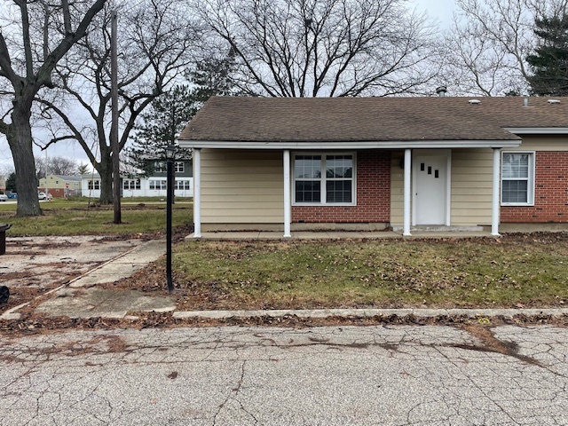 1320 Yakel St in Rantoul, IL - Building Photo