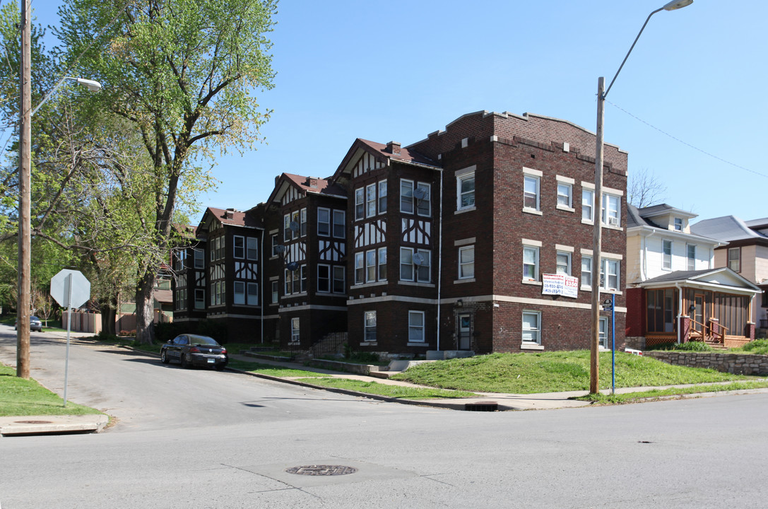 101-107 N Indiana Ave in Kansas City, MO - Foto de edificio