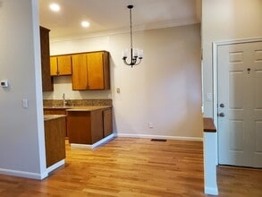 2072 Fostoria Cir, Unit 2072 Fostoria Circle in Danville, CA - Foto de edificio - Building Photo