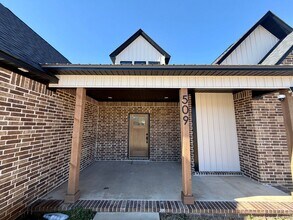 509 Waggoner Ln in Barling, AR - Building Photo - Building Photo