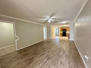 615 N Elkhart Ave in Lubbock, TX - Building Photo - Building Photo