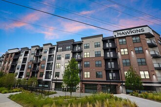 The Hawkins in Chamblee, GA - Foto de edificio - Building Photo