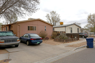 Villa Escondida in Los Lunas, NM - Building Photo - Building Photo