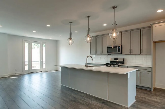 700 James Ave in Nashville, TN - Building Photo - Building Photo