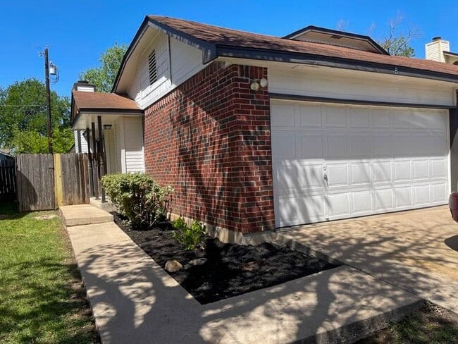 property at 2618 Alcott Ln