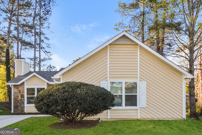 property at 6096 Creekford Dr