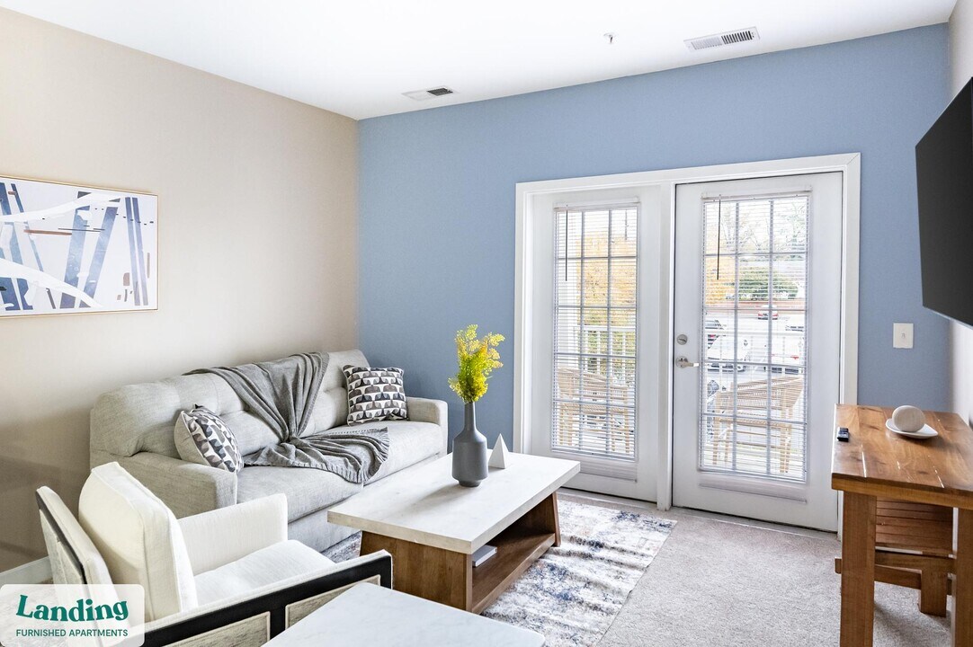 6115 Tidewater Dr in Norfolk, VA - Building Photo