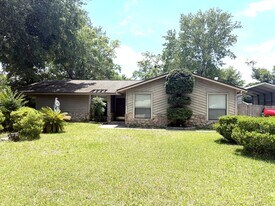 3956 Cedar Cove Ln in Jacksonville, FL - Building Photo