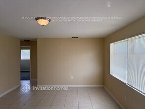 5807 Mango Rd in West Palm Beach, FL - Building Photo - Building Photo