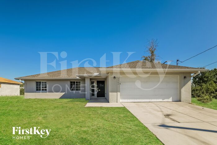 3702 12th St SW in Lehigh Acres, FL - Building Photo