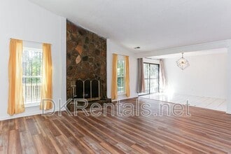 135 Beethoven Ct in Riverdale, GA - Building Photo - Building Photo