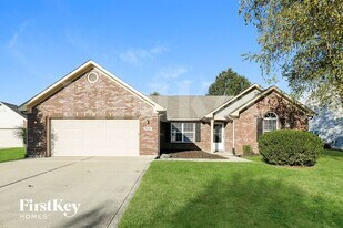 9626 Piper Lake Dr in Indianapolis, IN - Building Photo