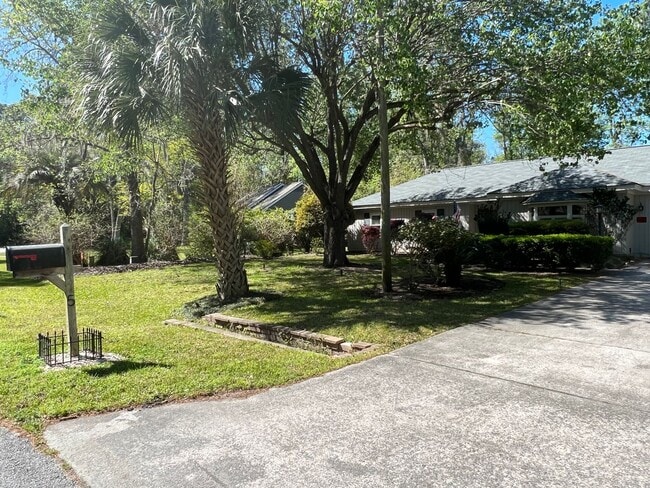 5 Marblehead Rd in Hilton Head Island, SC - Building Photo - Building Photo