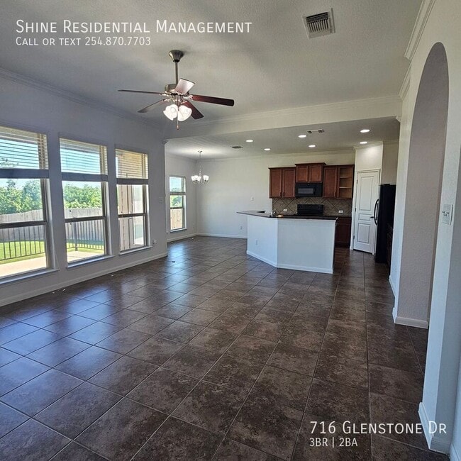 716 Glenstone Dr in Temple, TX - Building Photo - Building Photo