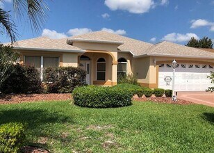 1506 Alcaraz Pl in the Villages, FL - Building Photo - Building Photo