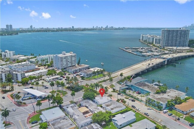 property at 2101 Bay Dr