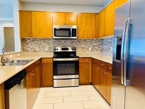 8255 S Las Vegas Blvd in Las Vegas, NV - Building Photo - Building Photo