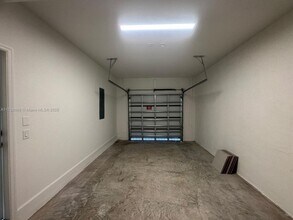 705 SE 13th St Cir in Homestead, FL - Building Photo - Building Photo