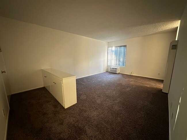 5022 Riverton Ave in Los Angeles, CA - Building Photo - Building Photo