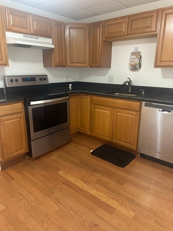 115-117-117 Stone St in Clinton, MA - Foto de edificio - Building Photo