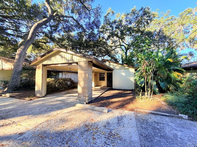 141 Fernery Rd in Lakeland, FL - Building Photo - Building Photo