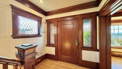 60 Panoramic Way in Berkeley, CA - Building Photo - Building Photo