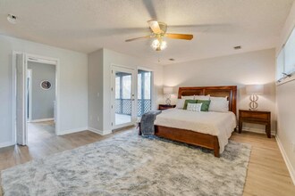 5009 Emerald Dr in Kingsport, TN - Foto de edificio - Building Photo