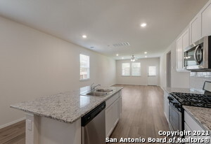 5618 James Trce Dr in San Antonio, TX - Building Photo - Building Photo