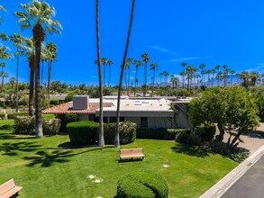 140 Columbia Dr in Rancho Mirage, CA - Building Photo - Building Photo