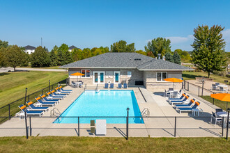 Harbor Estates in Sheboygan, WI - Foto de edificio - Building Photo