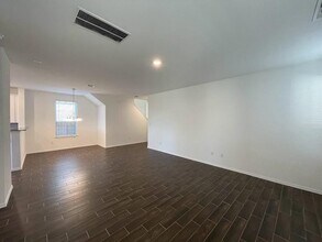 640 Pickrell Lp in Liberty Hill, TX - Building Photo - Building Photo