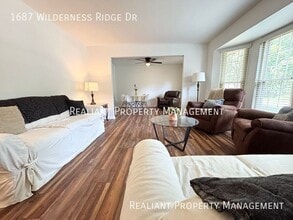 1687 Wilderness Ridge Dr in Milford, OH - Building Photo - Building Photo
