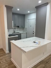 2260 NE 67th St in Fort Lauderdale, FL - Building Photo - Building Photo