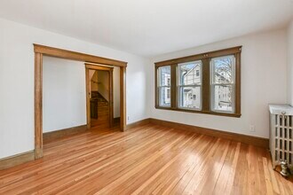 22 Wyvern St, Unit 2 in Boston, MA - Building Photo - Building Photo