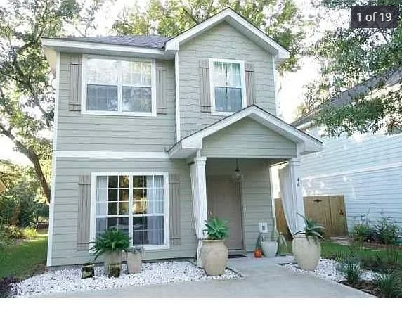 property at 46 Beacon Point Dr