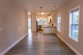 1332 Brewster St SW in Atlanta, GA - Building Photo - Building Photo