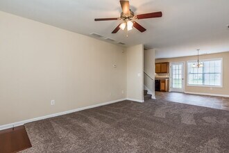 5792 Castlebrook Dr in Douglasville, GA - Building Photo - Building Photo