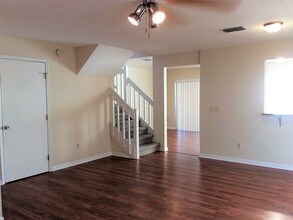 9436 Bud Wood St in Gotha, FL - Building Photo - Building Photo